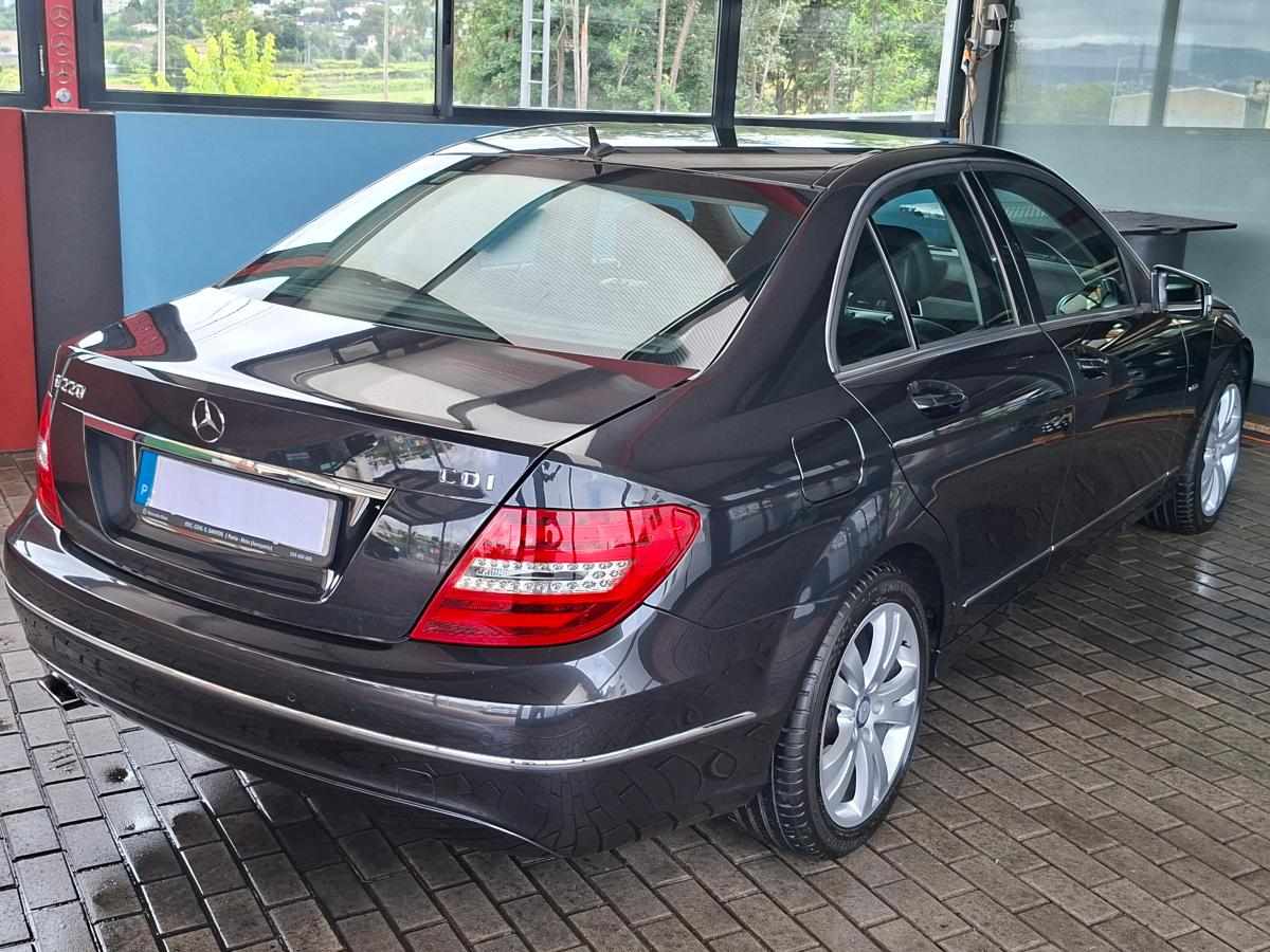 mercedes-benz-classe-c-c-220-cdi-blueefficiency-2012-diesel-2143cc