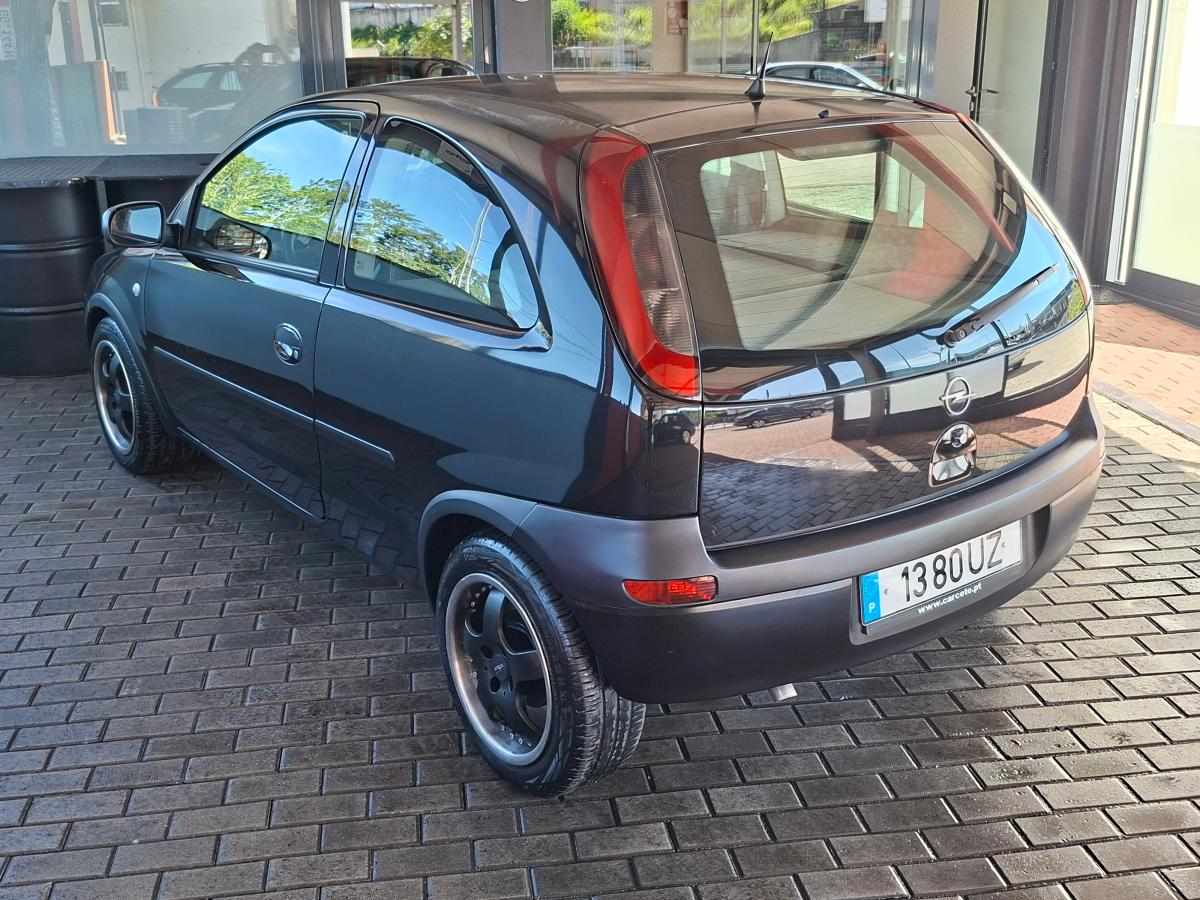 opel-corsa-1-7-dti-ecotec-2003-diesel-1686cc