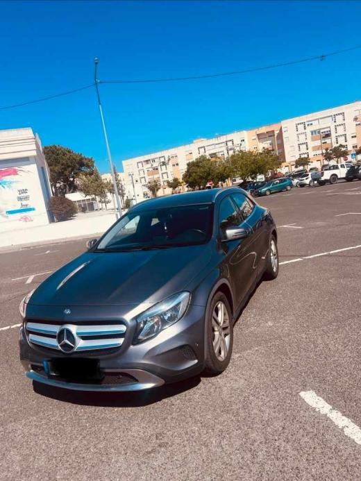 mercedes-benz-gla-200-cdi-2015-diesel-2143cc