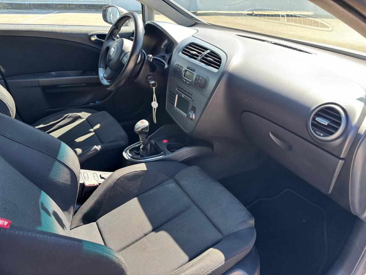 seat-leon-fr-2-0-tdi-2007-diesel-1968cc