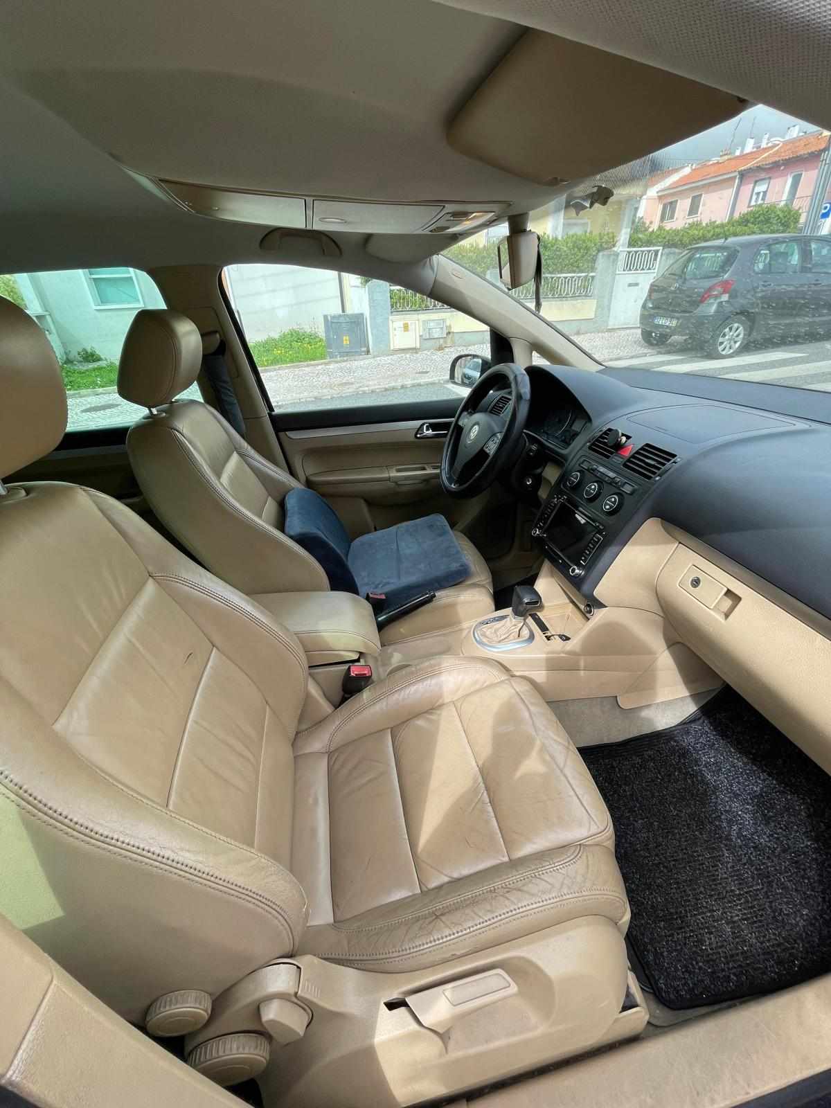 volkswagen-touran-2-0-tdi-2005-diesel-1968cc