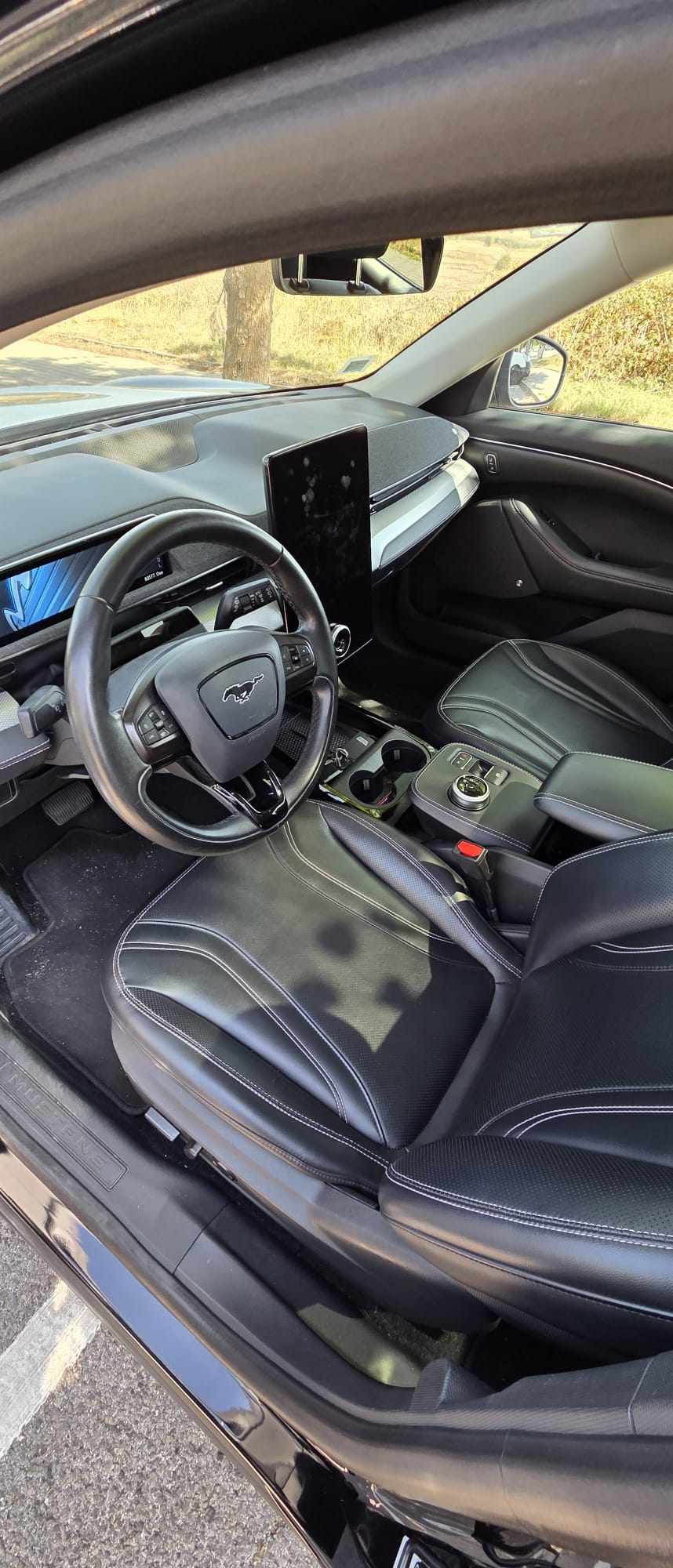 ford-mustang-mach-e-long-range-2021-eletrico