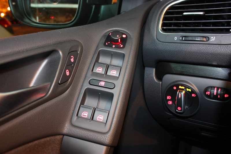 volkswagen-golf-2-0-tdi-2009-diesel-1968cc