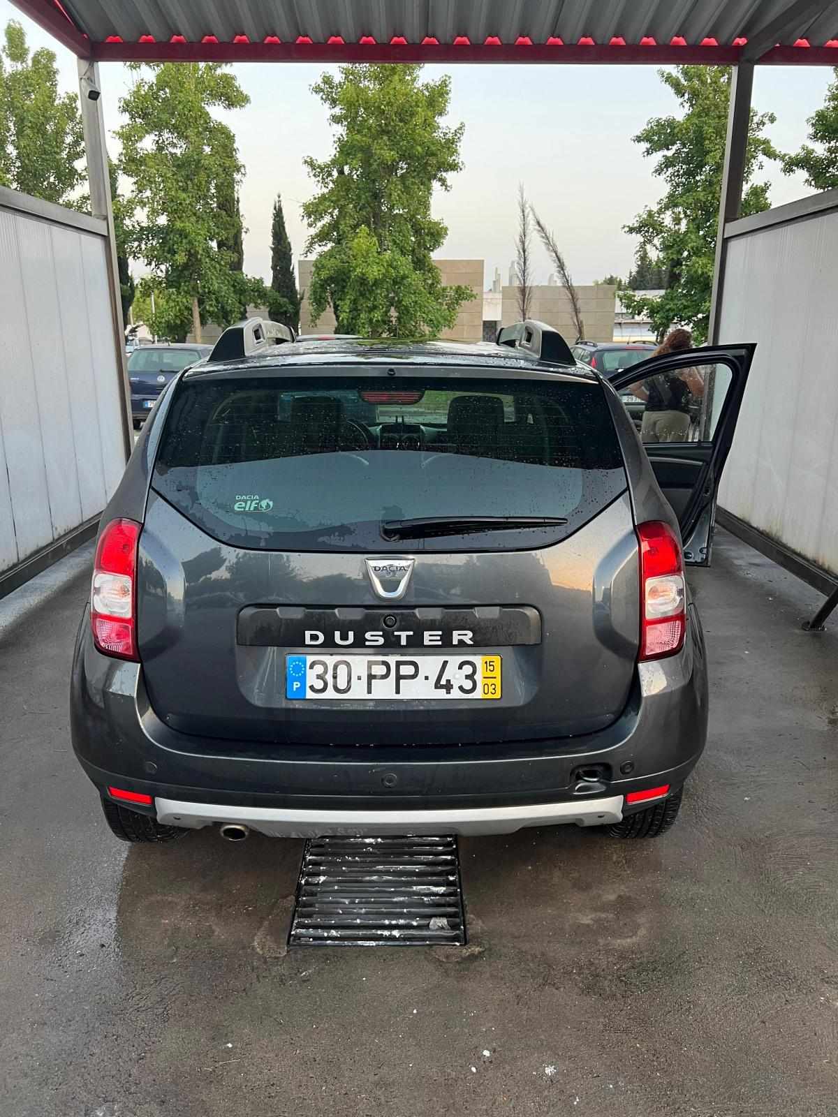 dacia-duster-1-5-dci-2015-diesel-1461cc