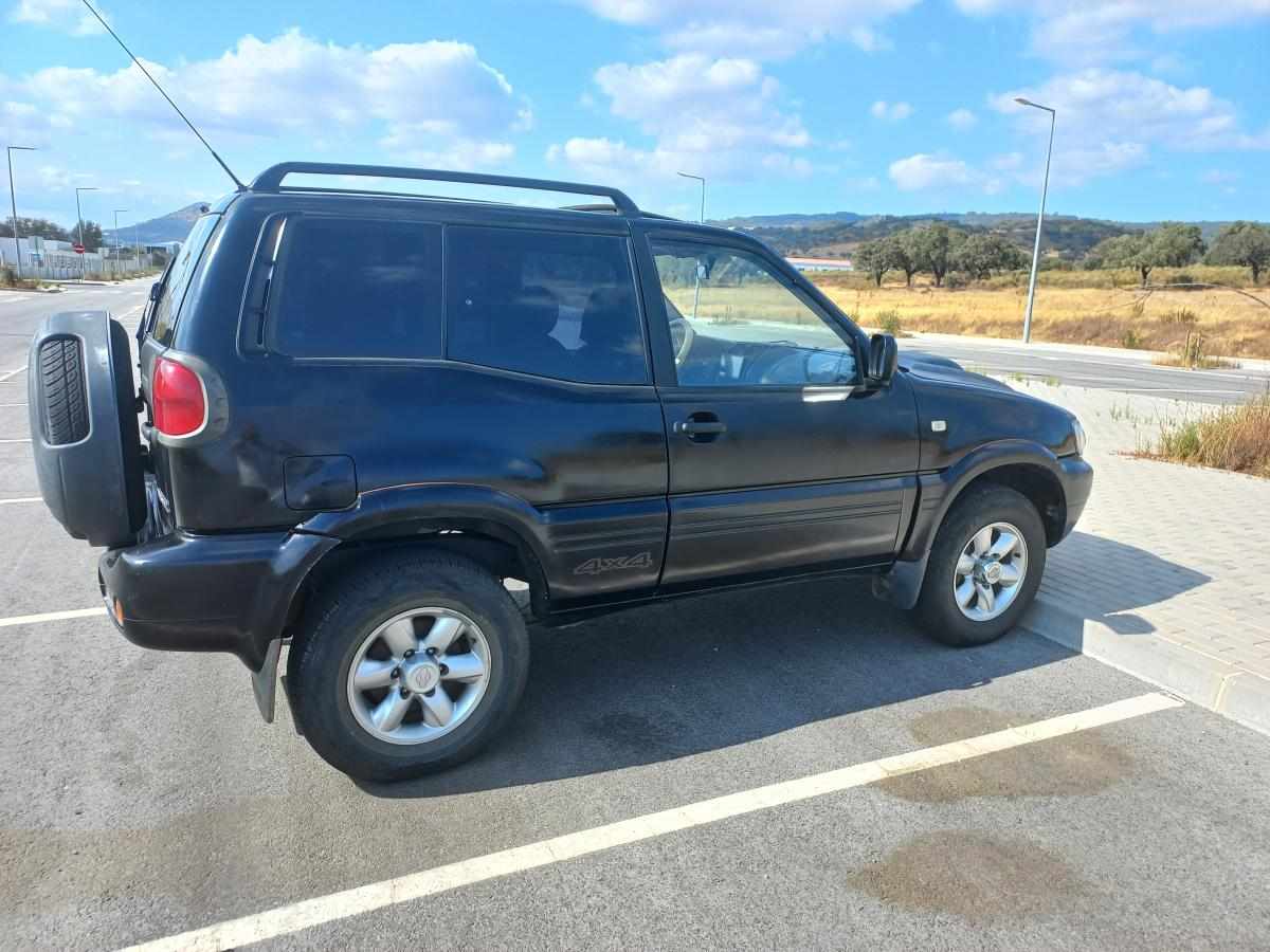 nissan-terrano-ii-2-7-100cv-2000-diesel-2664cc