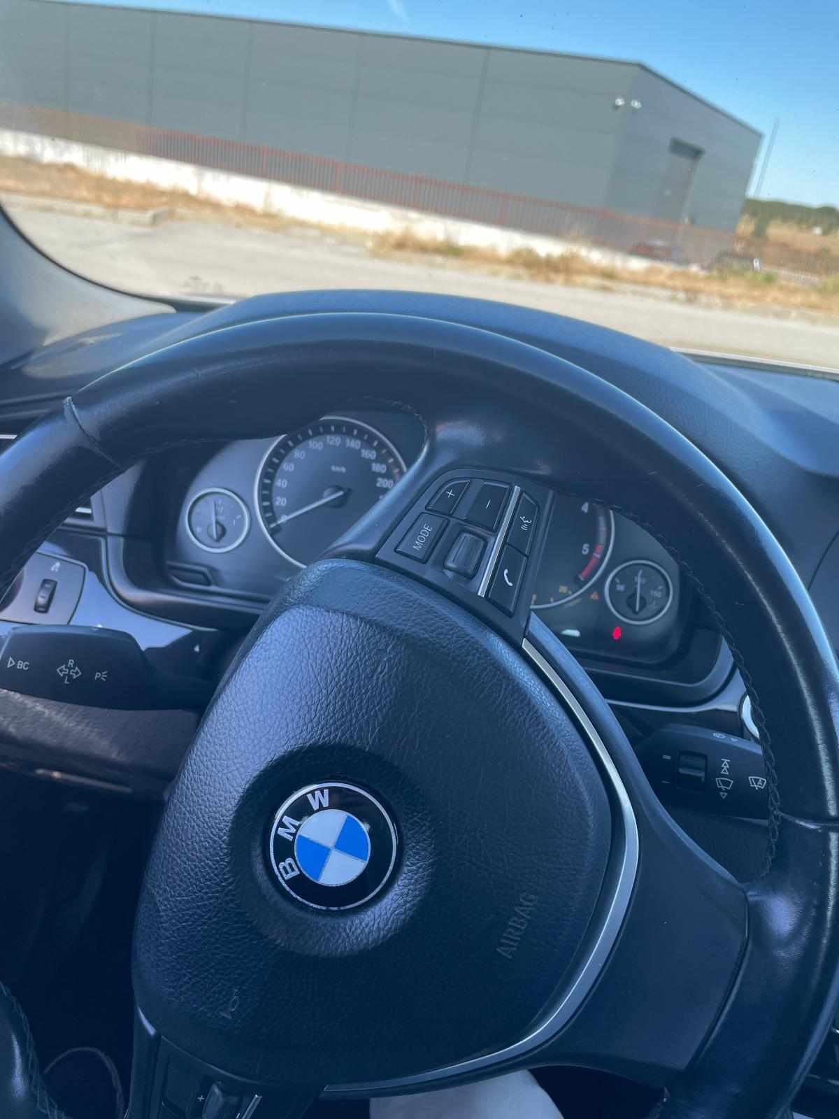 bmw-serie-5-520d-2011-diesel-1995cc