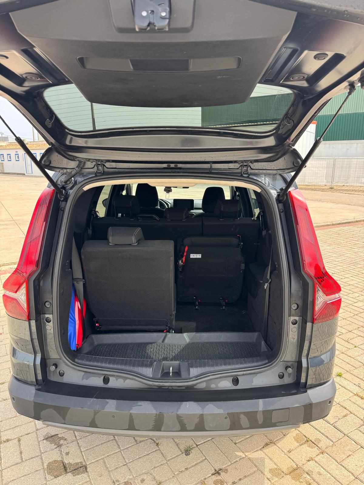 dacia-jogger-1-0-tce-2022-gasolina-999cc