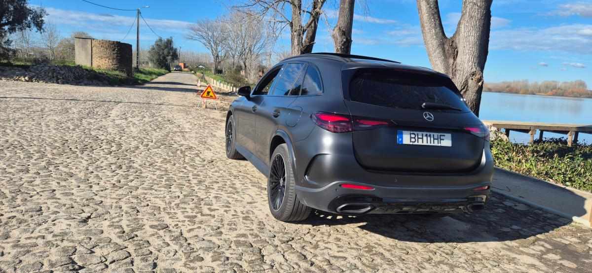 mercedes-benz-glc-300-de-4matic-2024-diesel-1993cc