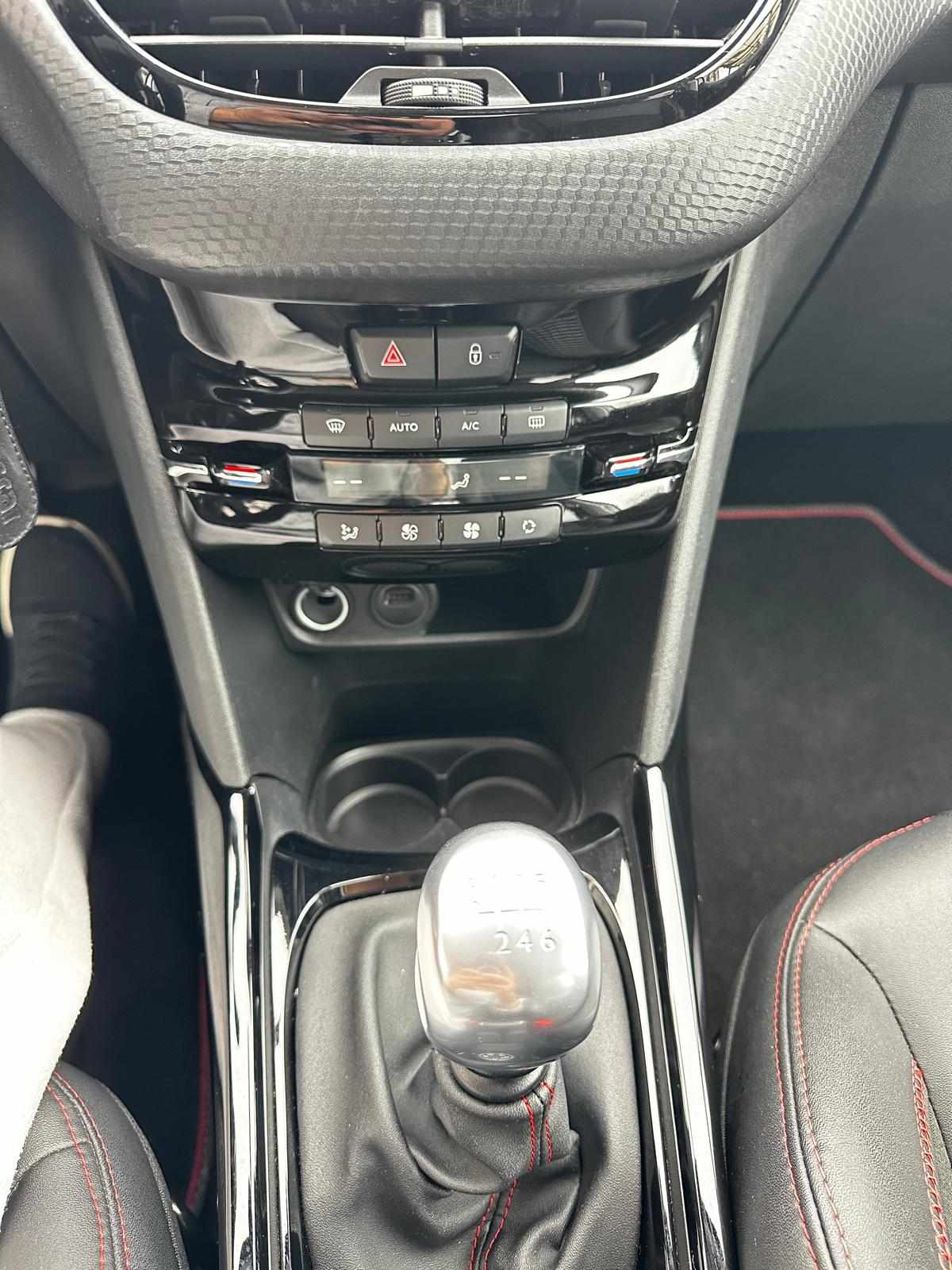 peugeot-2008-1-2-puretech-2019-gasolina-1199cc