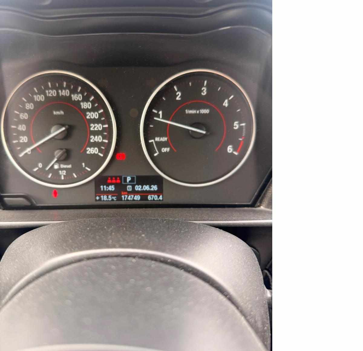 bmw-serie-1-116d-2013-diesel-1995cc