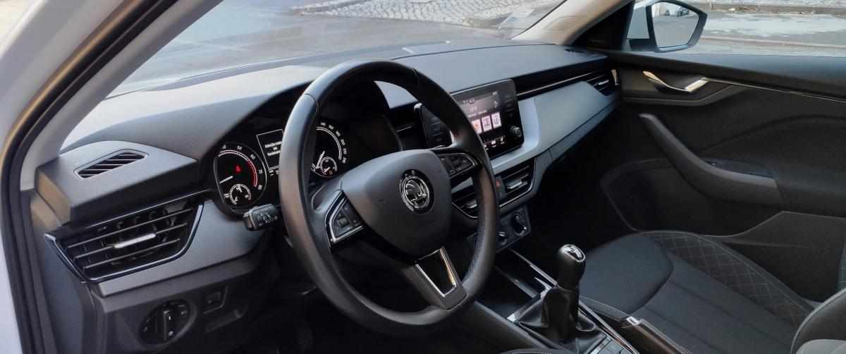 skoda-scala-1-0-tsi-2020-gasolina-999cc