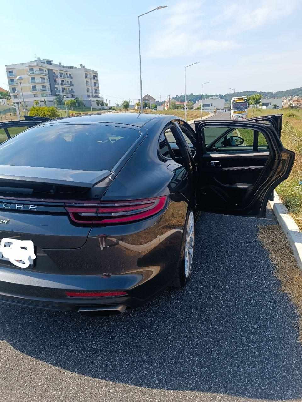 porsche-panamera-4-e-hybrid-2018-gasolina-2894cc