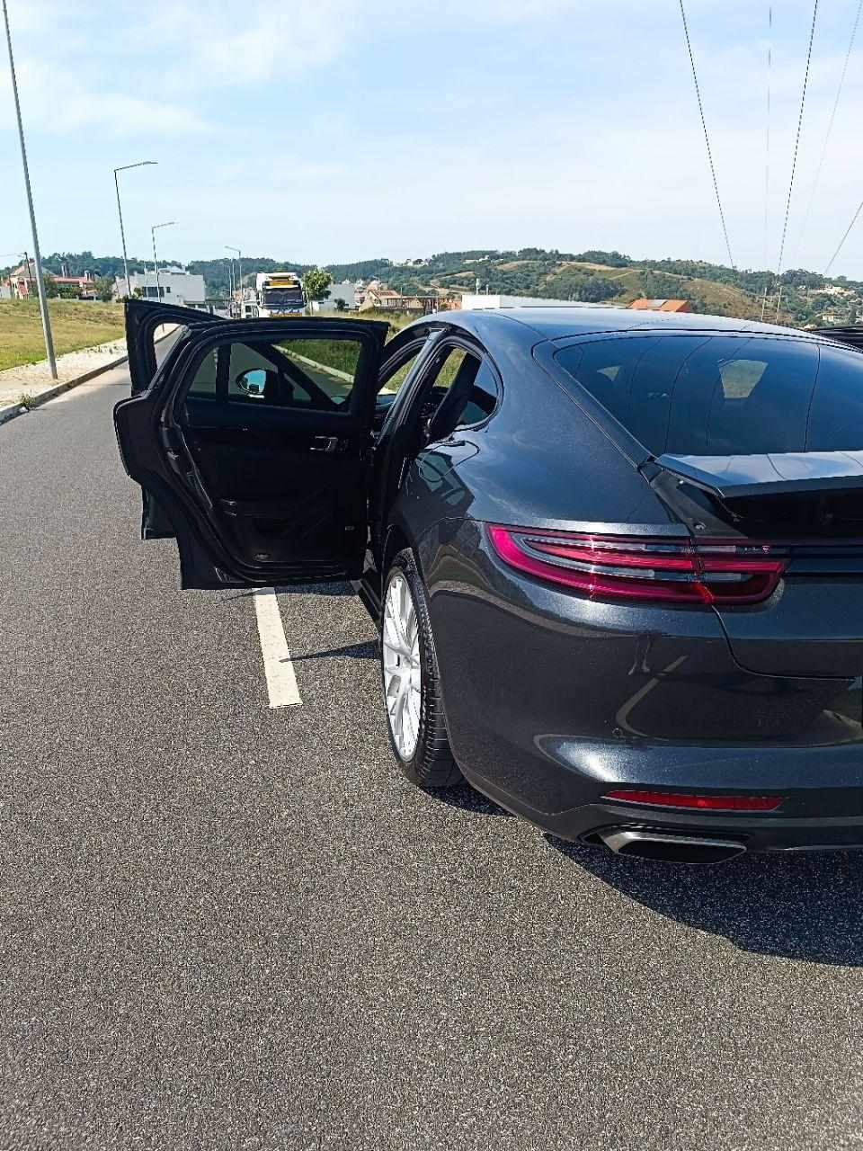 porsche-panamera-4-e-hybrid-2018-gasolina-2894cc