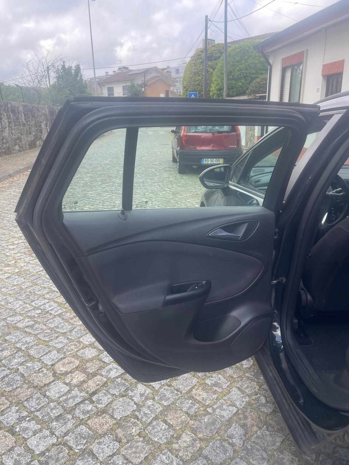 opel-astra-1-6-cdti-2018-diesel-1598cc