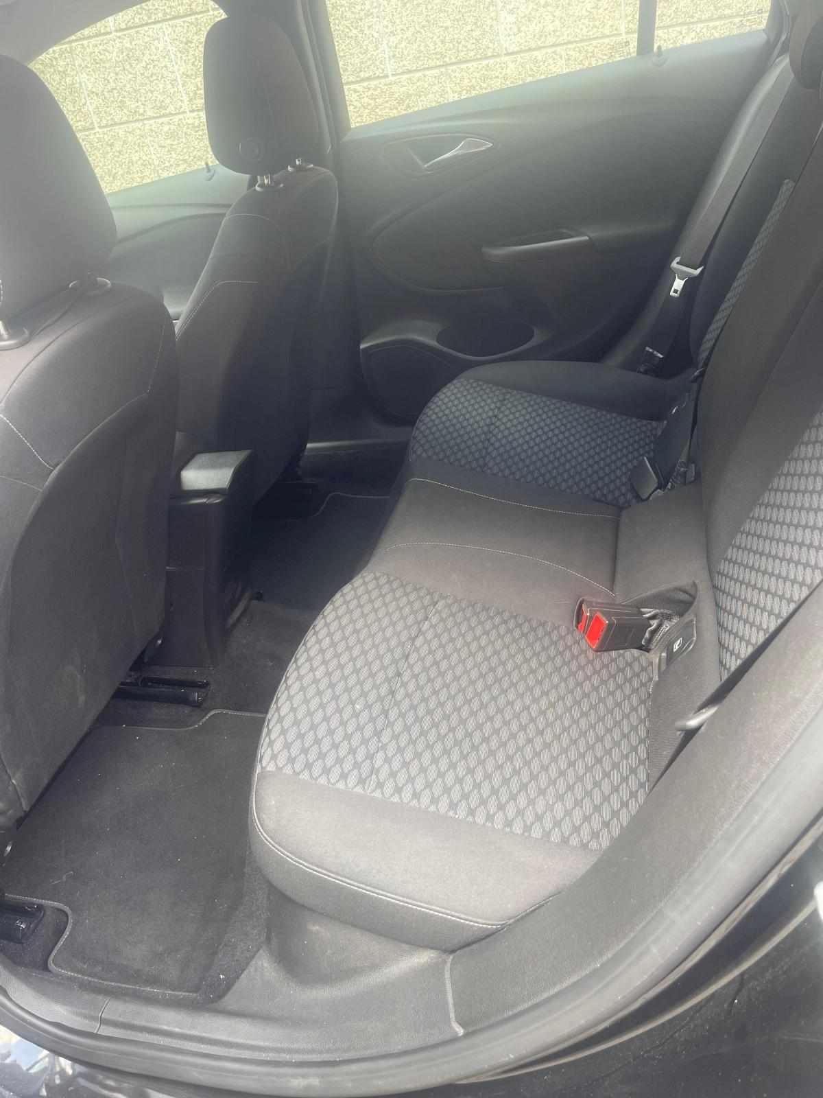 opel-astra-1-6-cdti-2018-diesel-1598cc