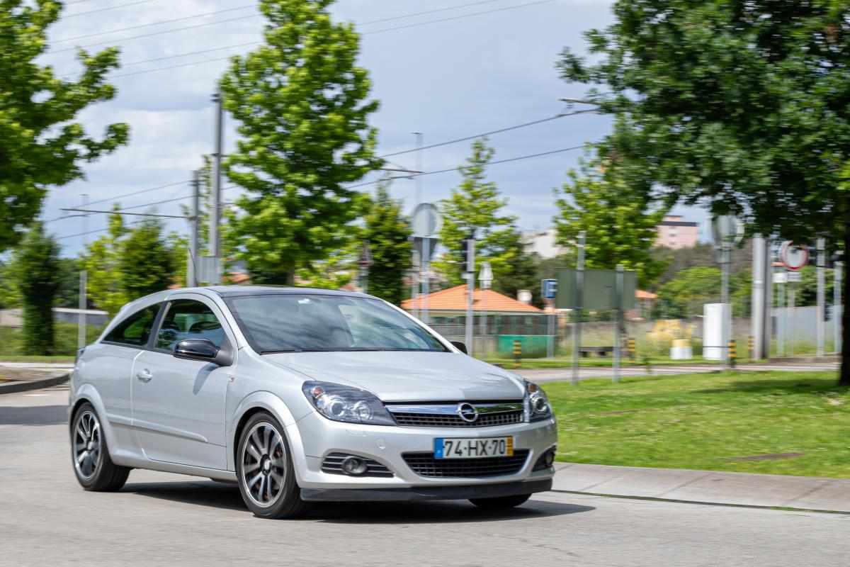 opel-astra-1-7-cdti-2009-diesel-1686cc