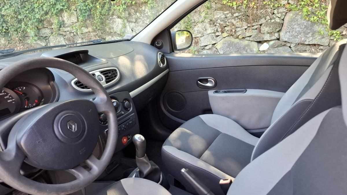 renault-clio-1-5-dci-2011-diesel-1461cc