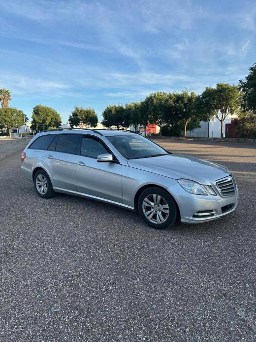 mercedes-benz-classe-e-e-220-cdi-blueefficiency-2010-diesel-2143cc