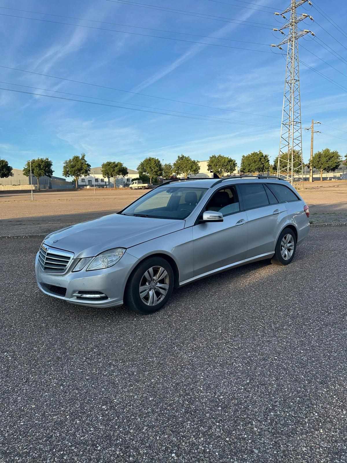 mercedes-benz-classe-e-e-220-cdi-blueefficiency-2010-diesel-2143cc