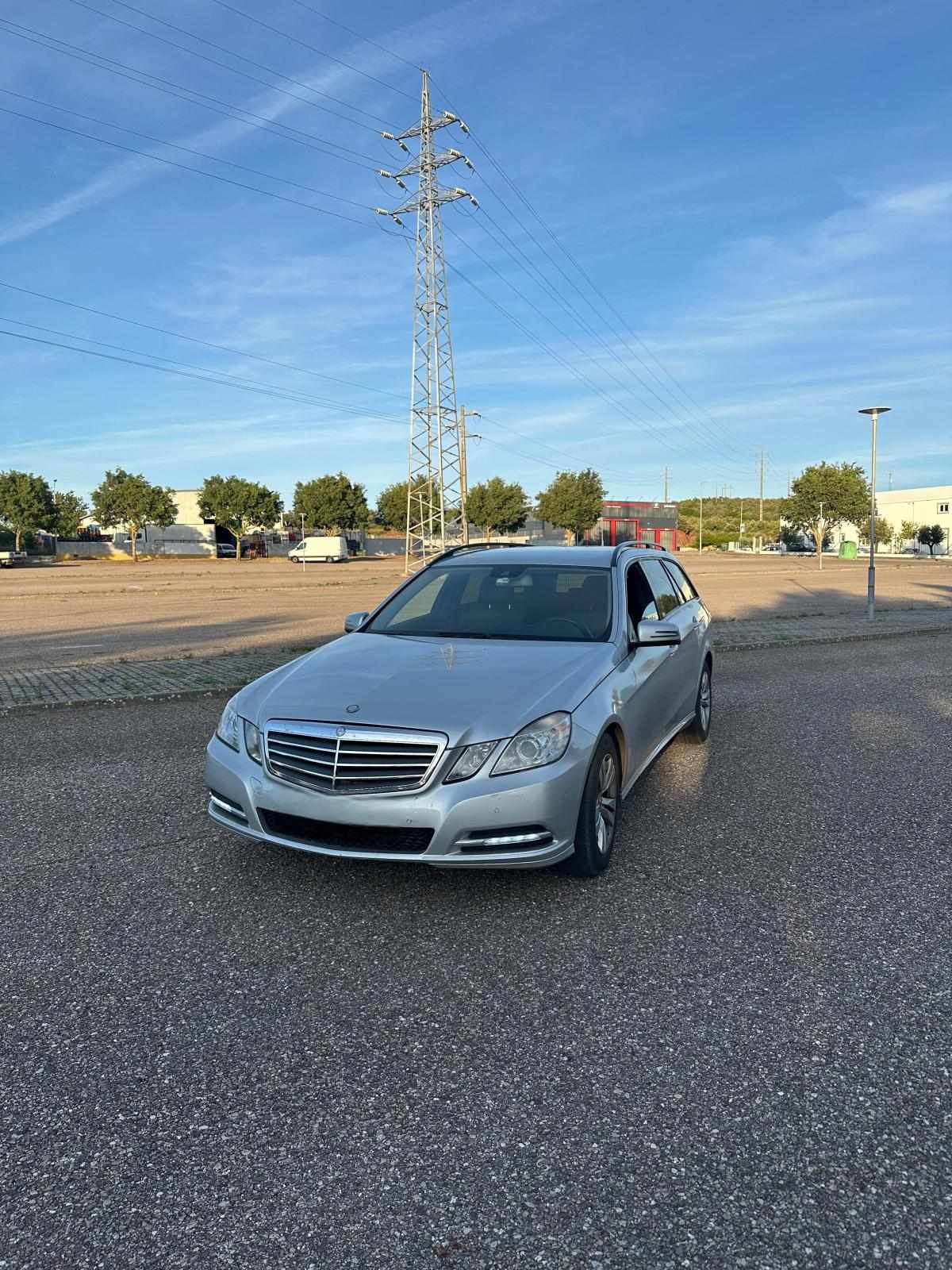 mercedes-benz-classe-e-e-220-cdi-blueefficiency-2010-diesel-2143cc
