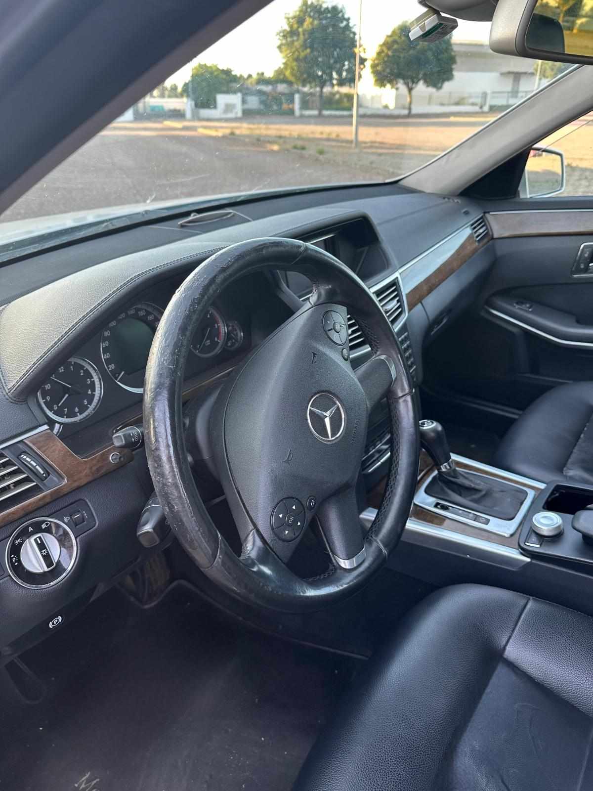 mercedes-benz-classe-e-e-220-cdi-blueefficiency-2010-diesel-2143cc