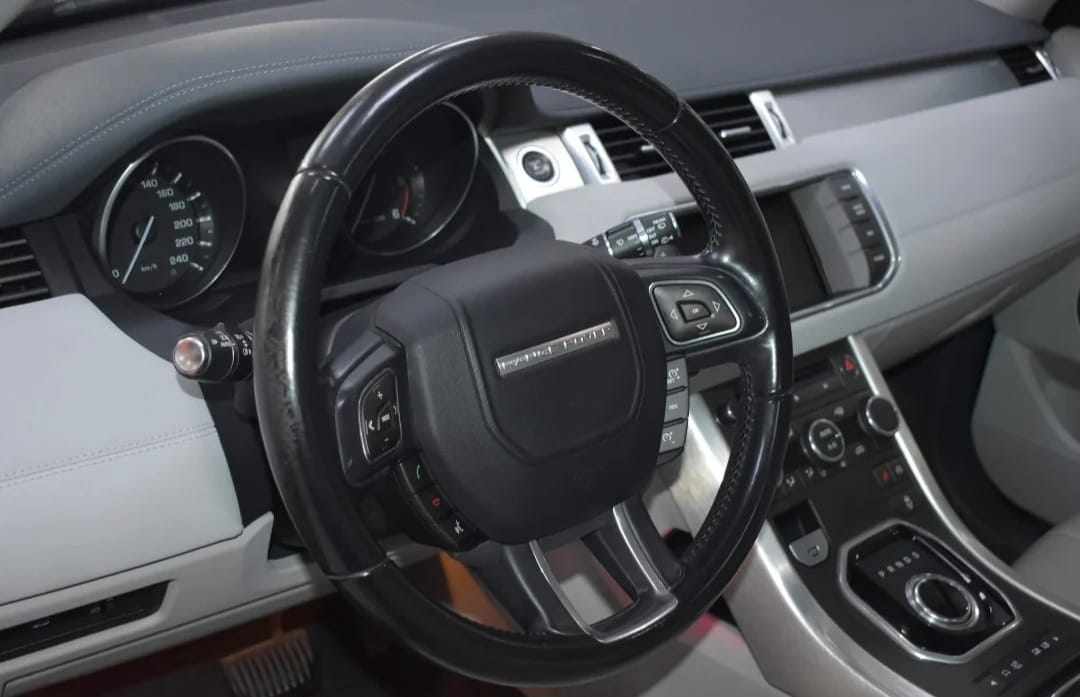 land-rover-range-rover-evoque-2-2-td4-awd-2014-diesel-2179cc