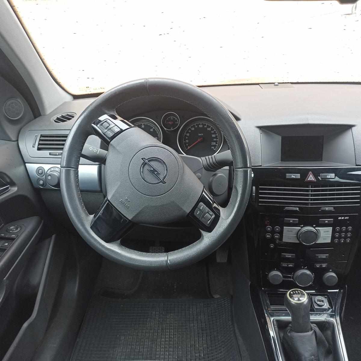 opel-astra-1-7-cdti-2010-diesel-1686cc