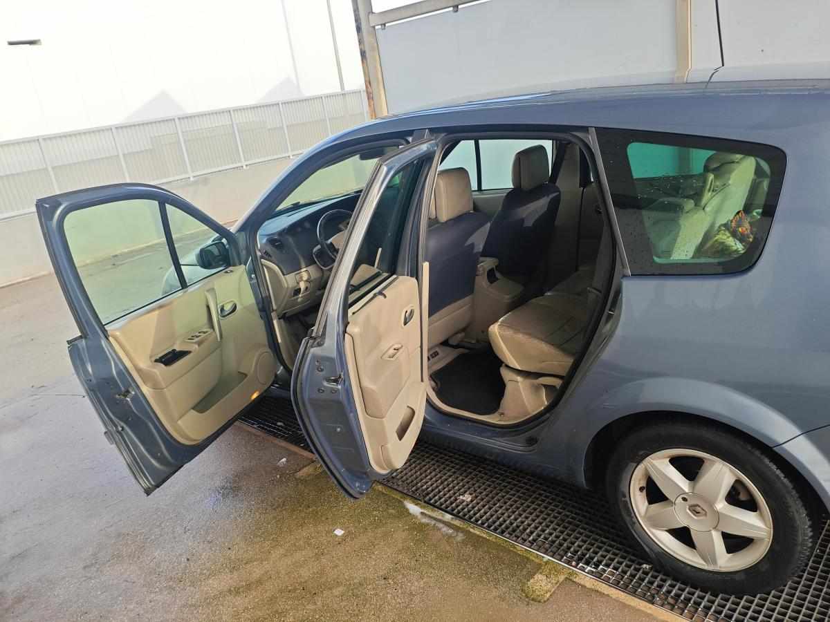 renault-scenic-1-5-dci-2007-diesel-1461cc