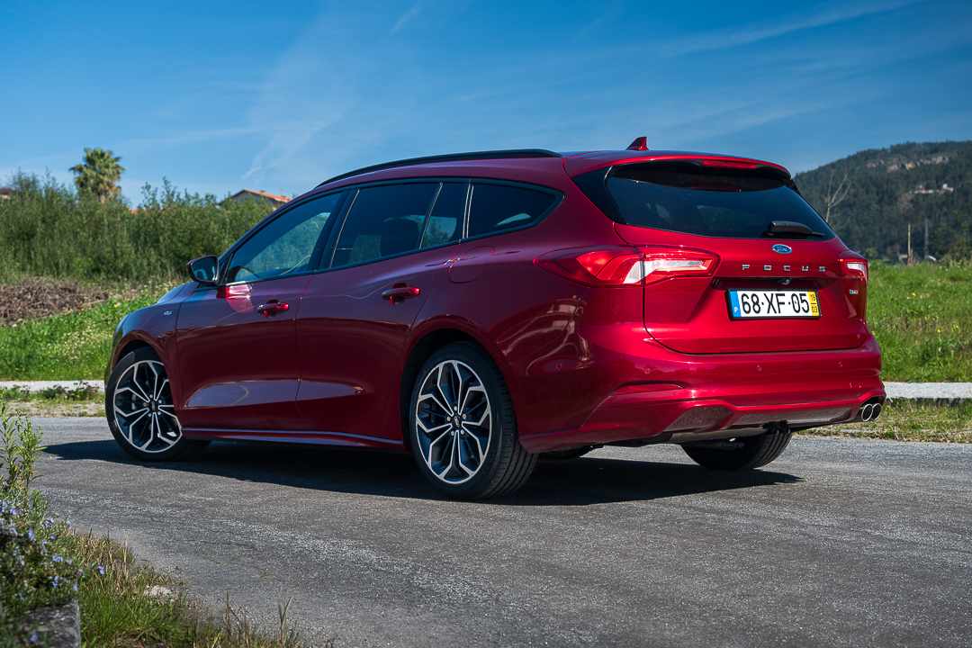 ford-focus-2-0-150cv-2019-diesel-1995cc