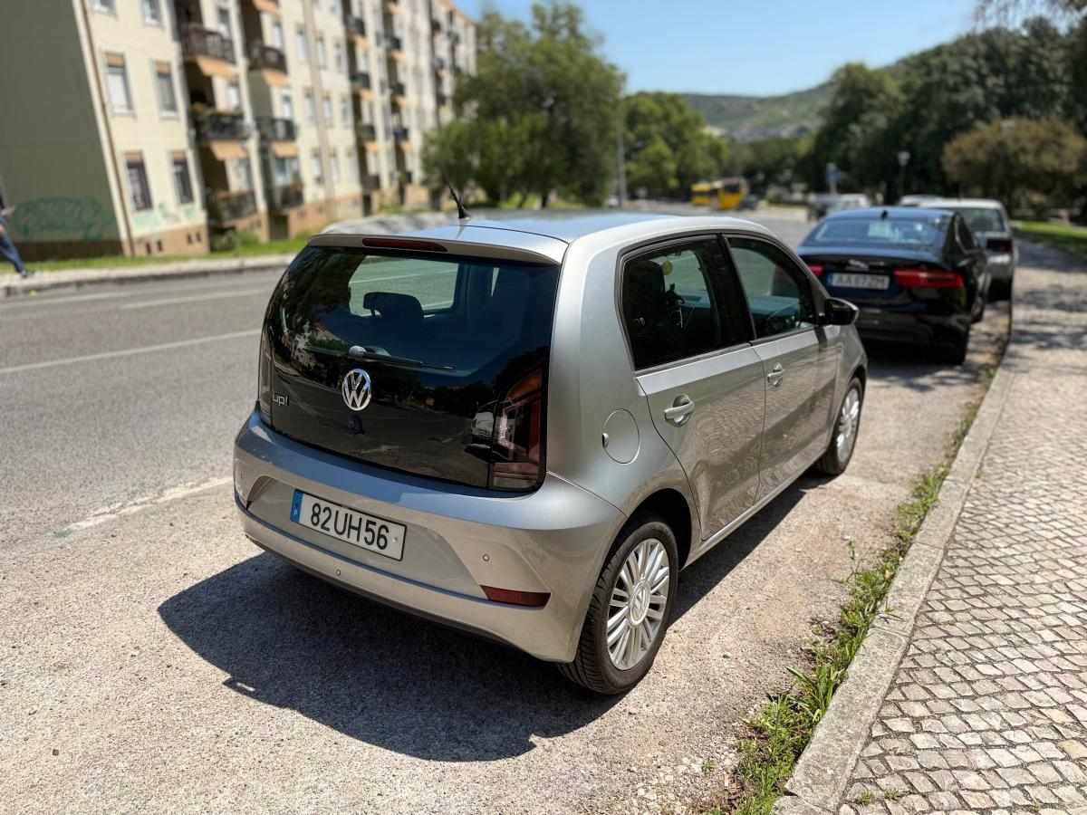 volkswagen-up-1-0-2018-gasolina-999cc