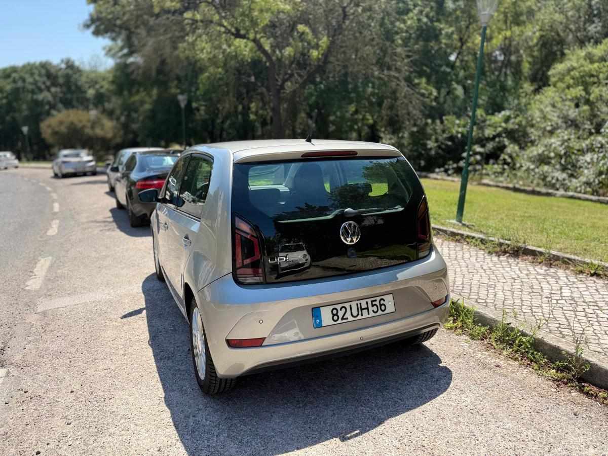 volkswagen-up-1-0-2018-gasolina-999cc