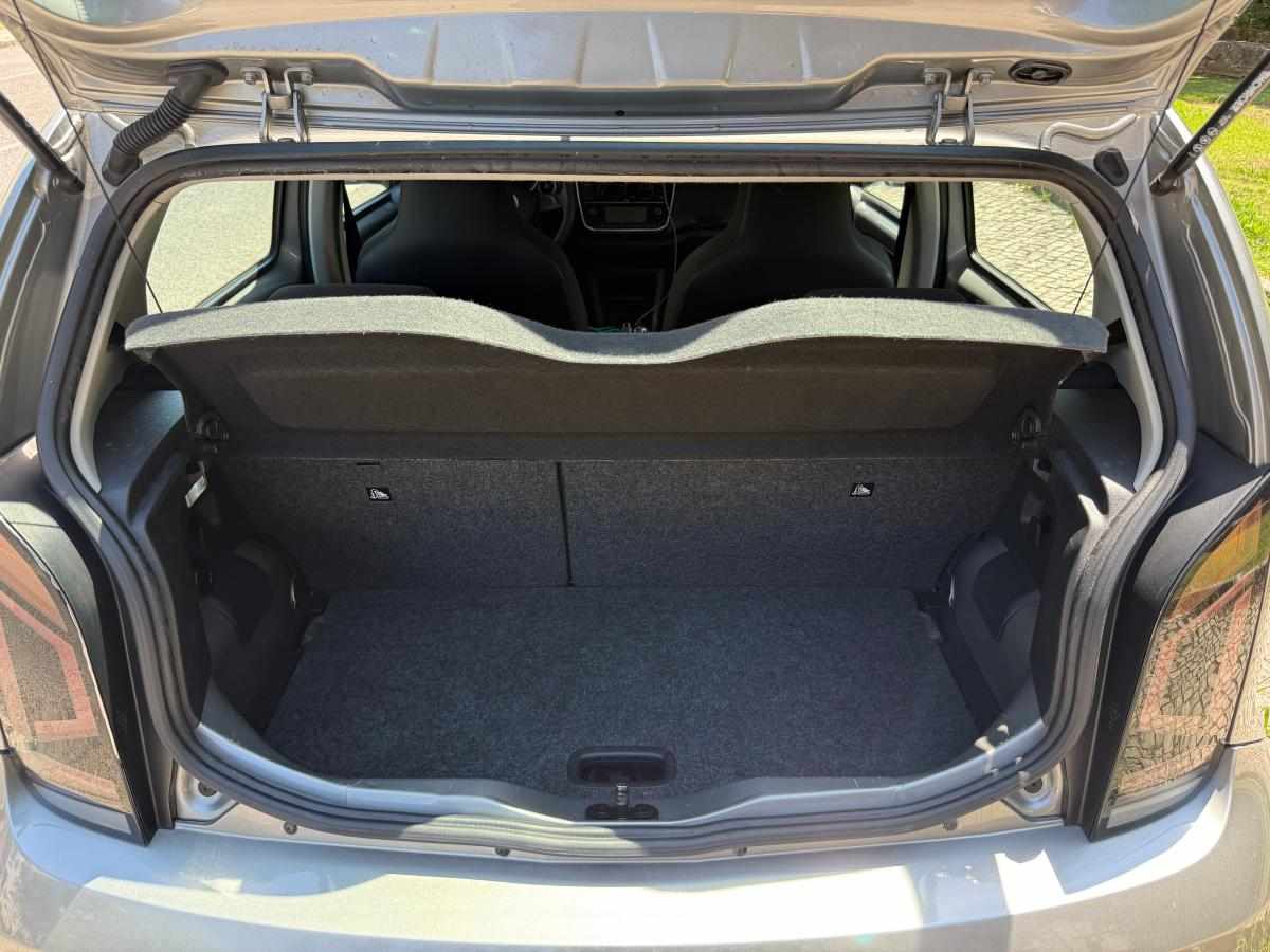 volkswagen-up-1-0-2018-gasolina-999cc