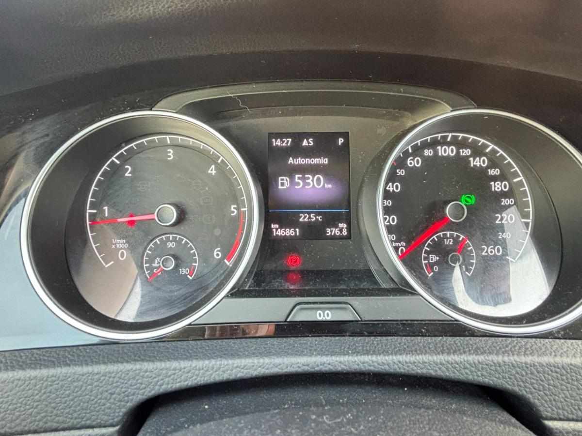 volkswagen-golf-1-6-tdi-bluemotion-2017-diesel-1598cc