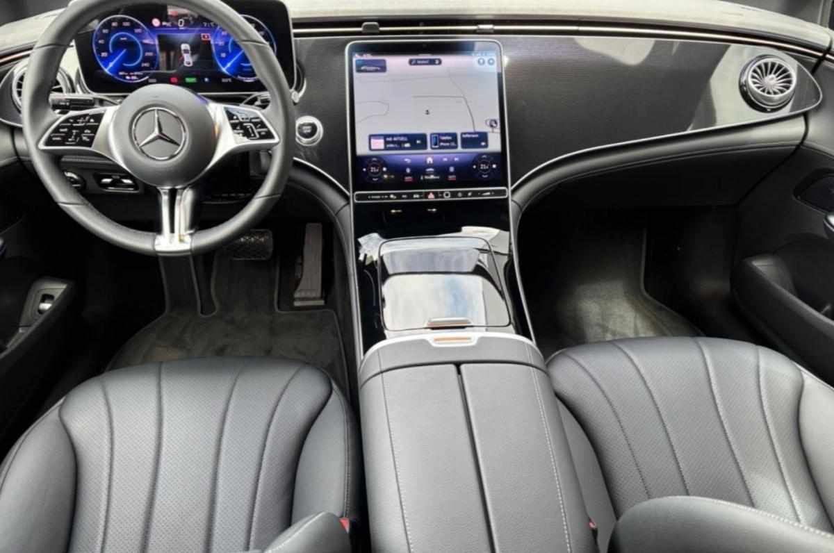 mercedes-benz-eqe-300-2025-eletrico