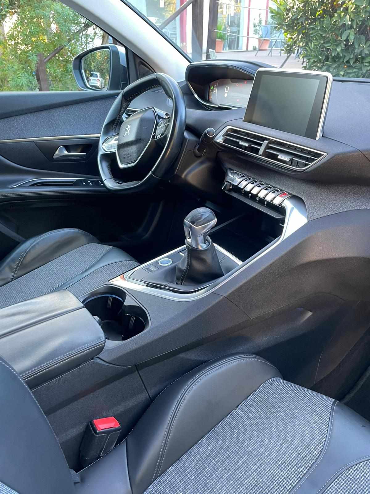 peugeot-3008-1-6-bluehdi-2017-diesel-1560cc