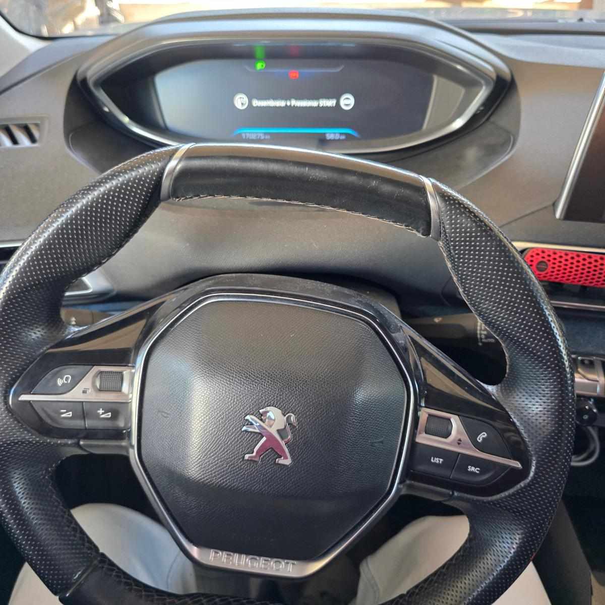 peugeot-3008-1-6-bluehdi-2017-diesel-1560cc