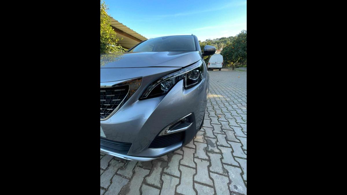 peugeot-3008-1-6-bluehdi-2017-diesel-1560cc