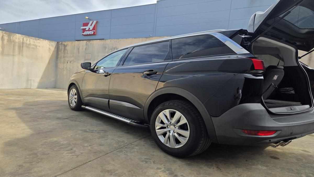 peugeot-5008-1-6-bluehdi-2017-diesel-1560cc