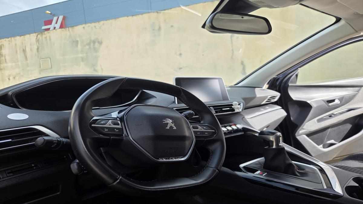 peugeot-5008-1-6-bluehdi-2017-diesel-1560cc
