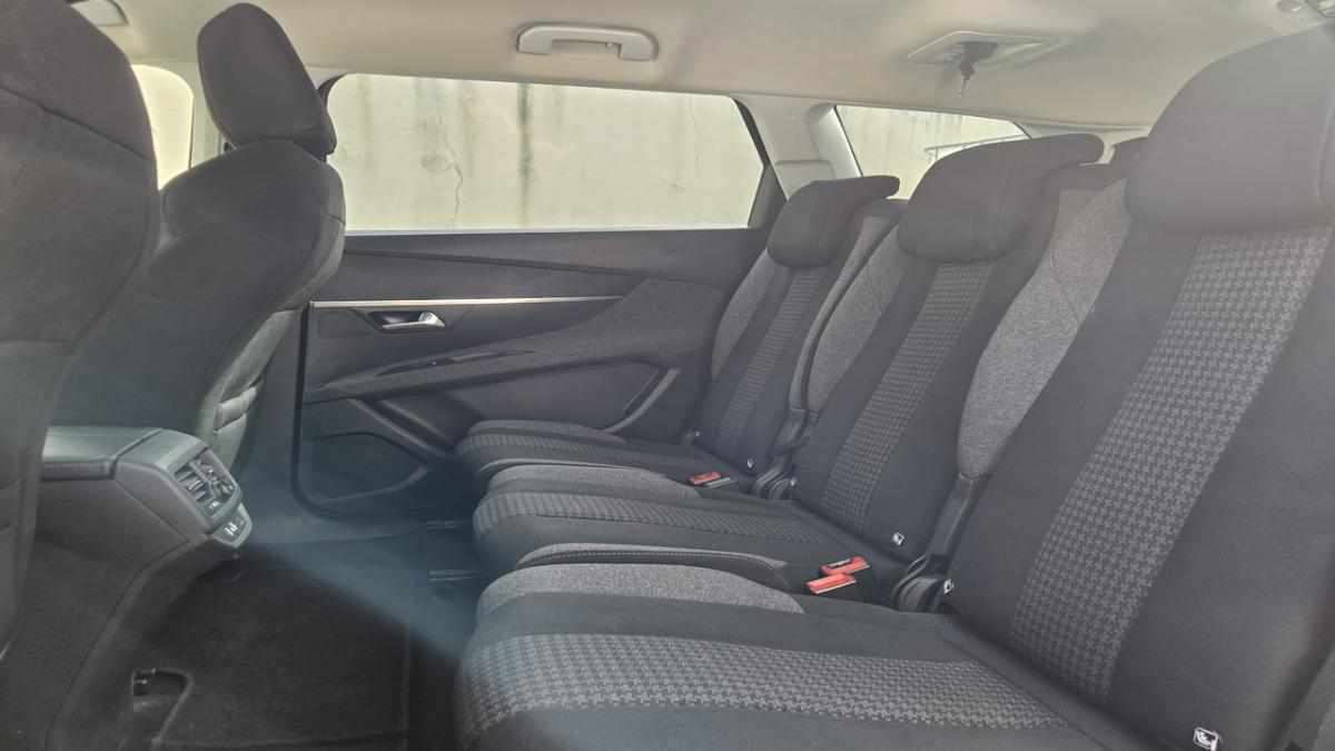 peugeot-5008-1-6-bluehdi-2017-diesel-1560cc