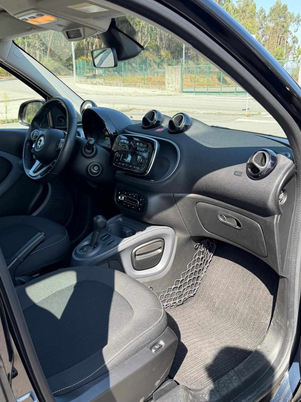 smart-forfour-17-6-kwh-2017-eletrico