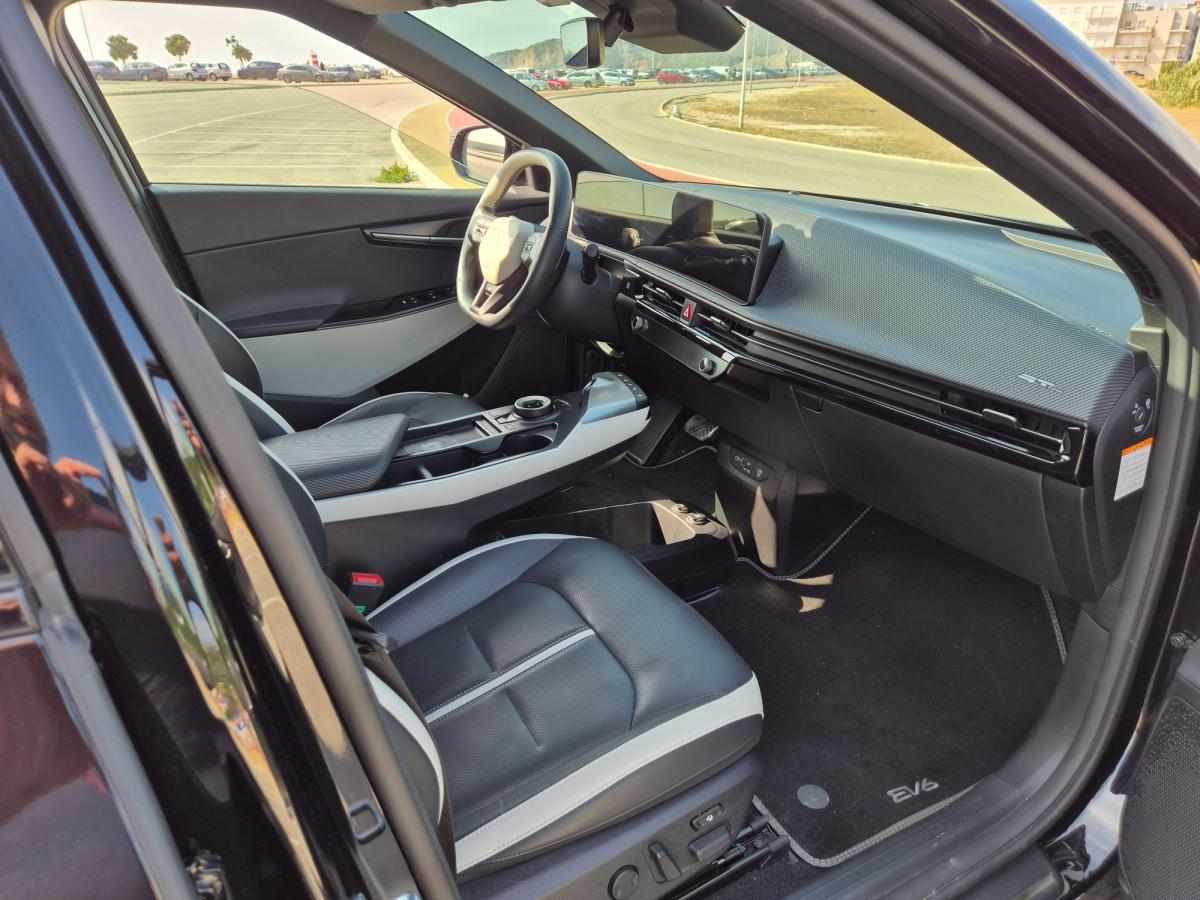 kia-ev6-84-kwh-tech-2025-eletrico