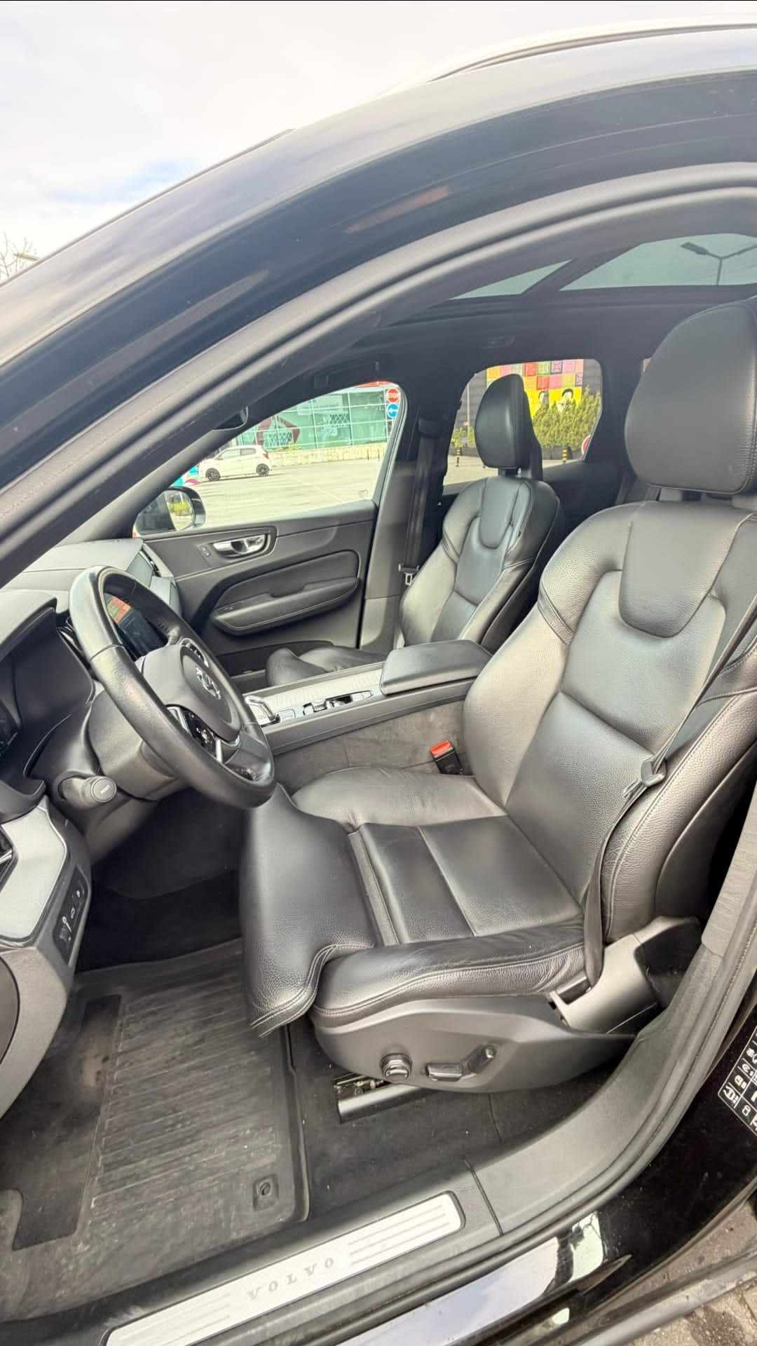 volvo-xc60-t8-twin-engine-awd-2018-gasolina-1969cc