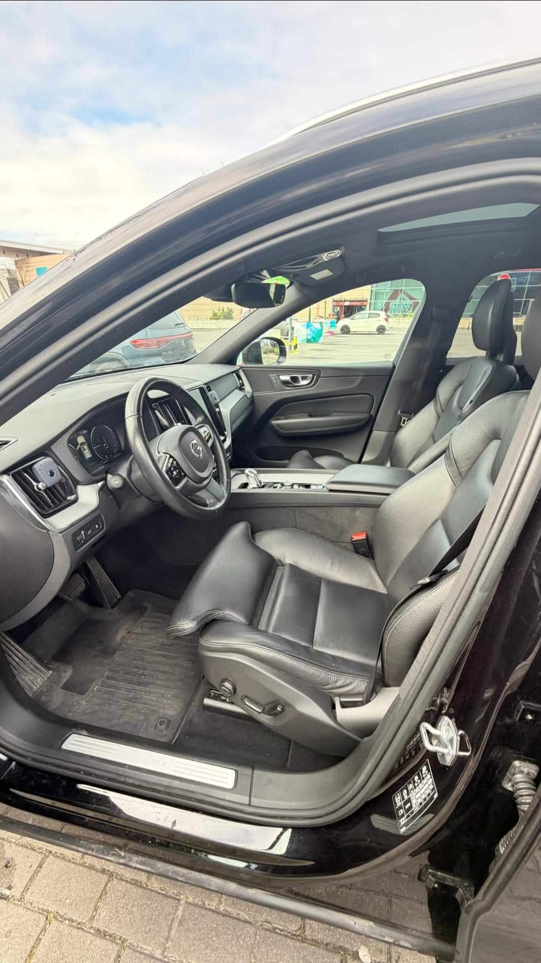 volvo-xc60-t8-twin-engine-awd-2018-gasolina-1969cc