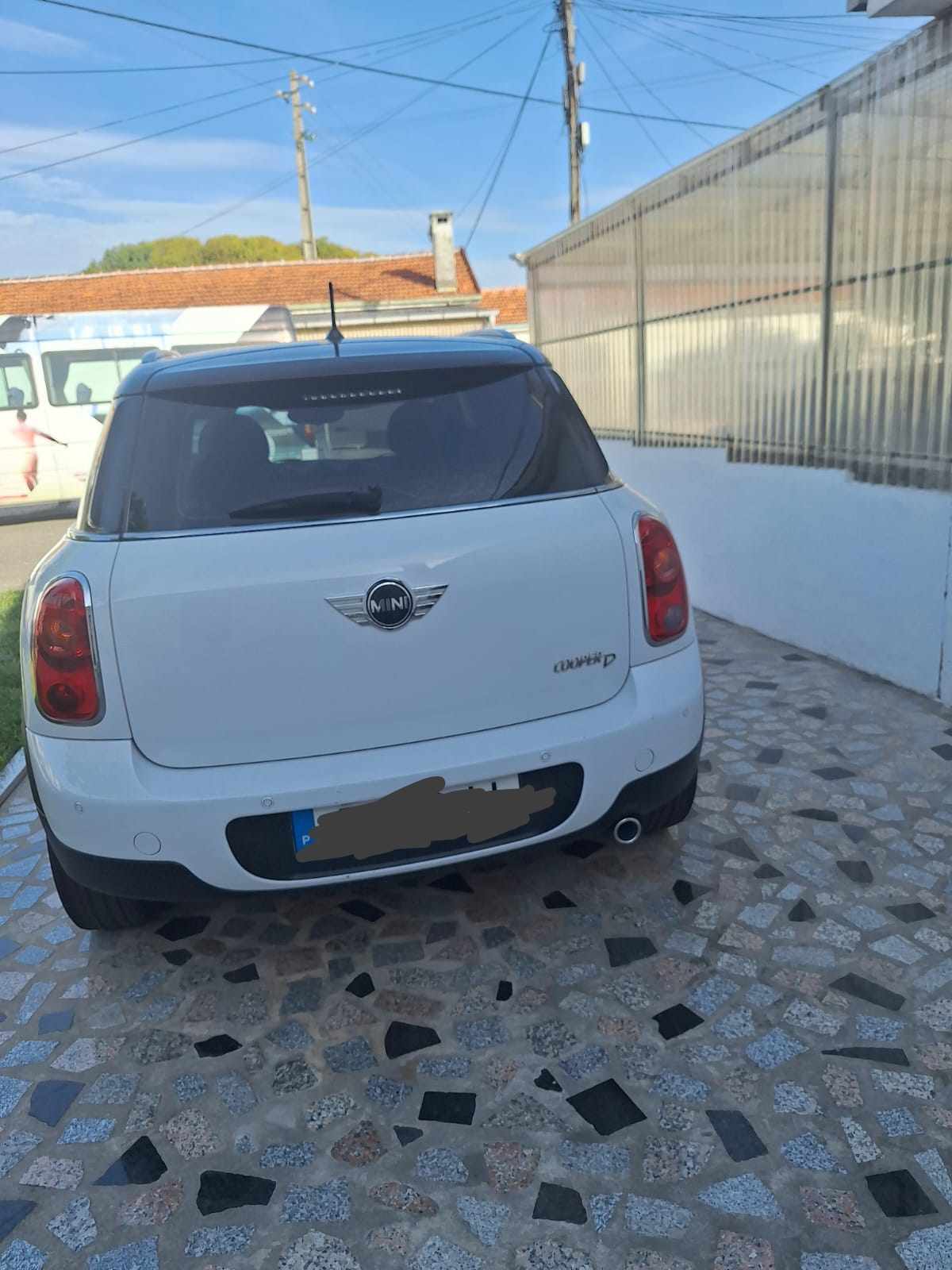 mini-countryman-d-2-0-2013-diesel-1598cc