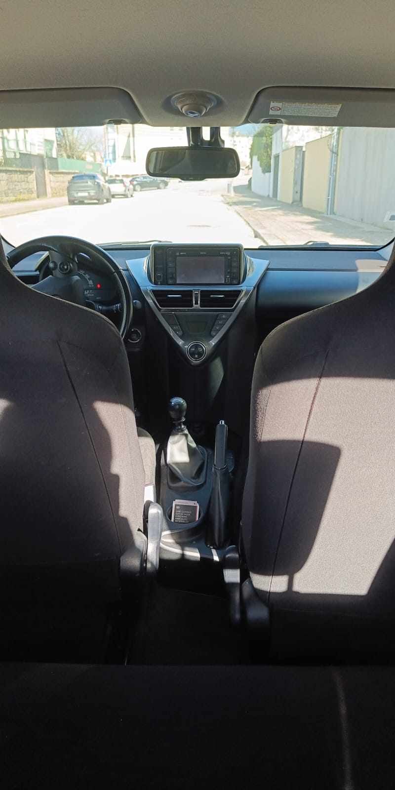 toyota-iq-1-0-vvt-i-2009-gasolina-998cc