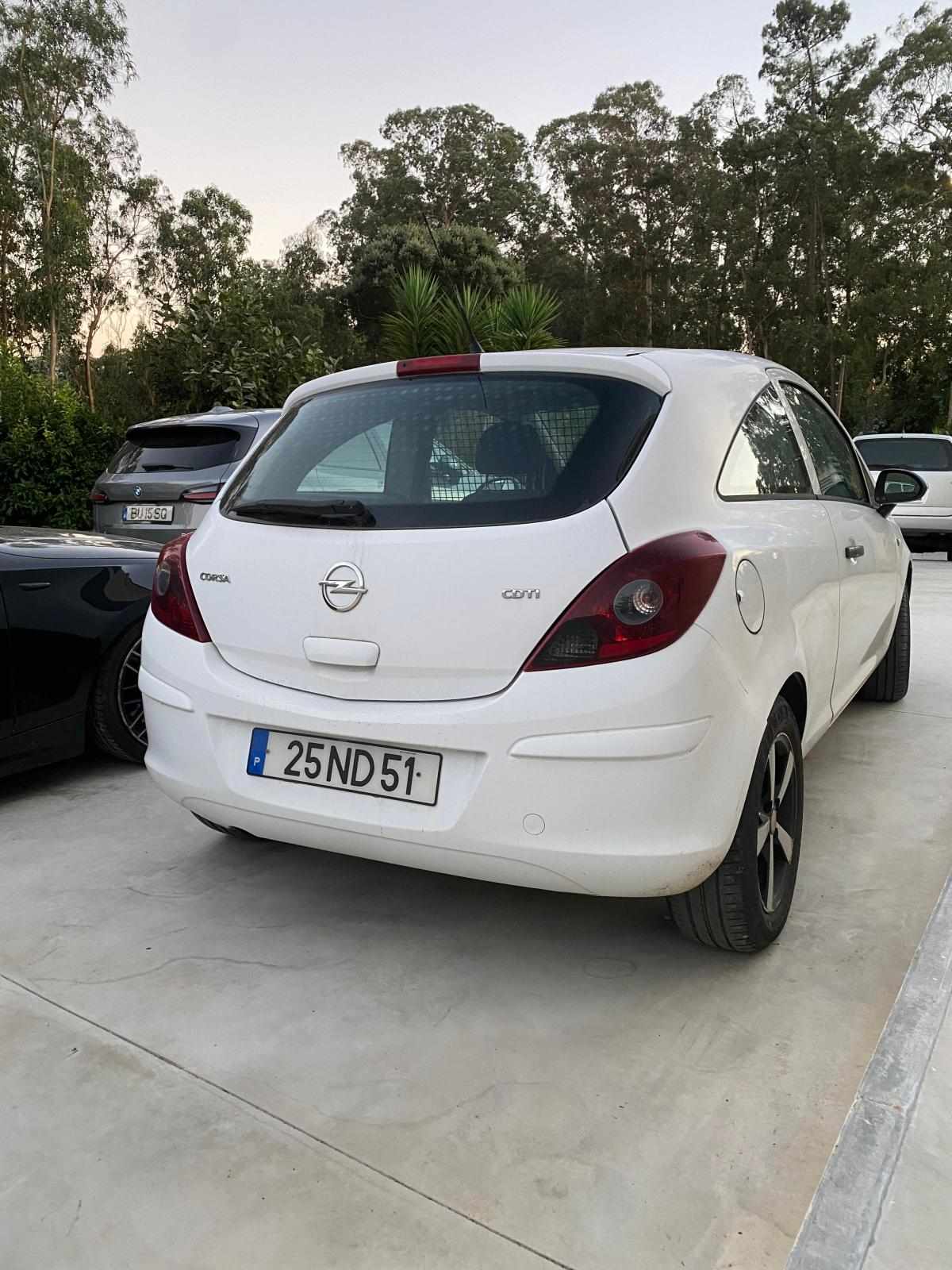 opel-corsa-1-3-cdti-2012-diesel-1248cc