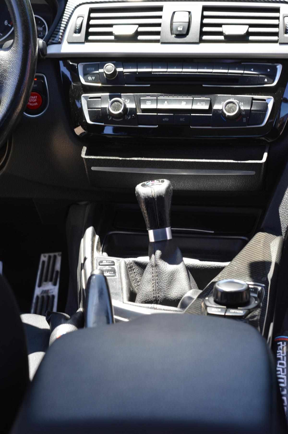 bmw-serie-3-318d-2013-diesel-1995cc