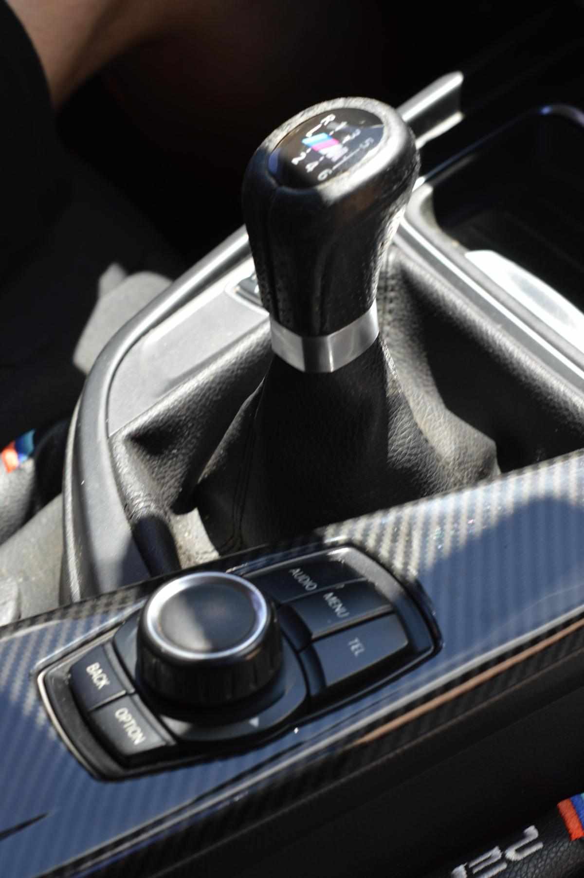 bmw-serie-3-318d-2013-diesel-1995cc