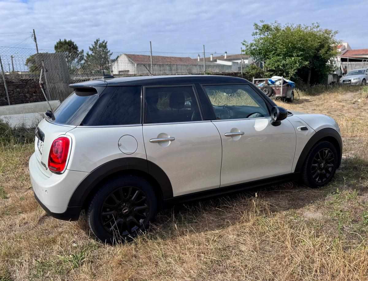 mini-hatch-d-1-5-2018-diesel-1496cc